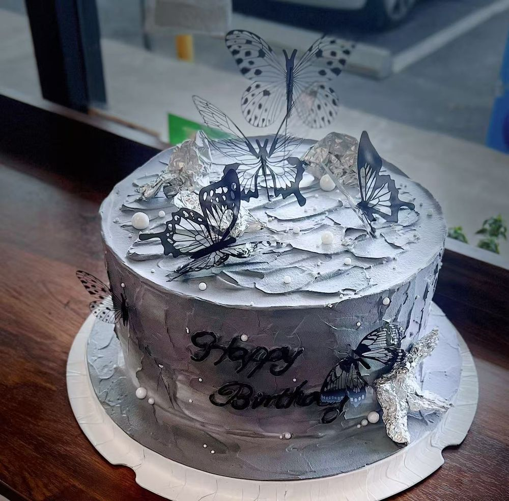 elegant custom cake