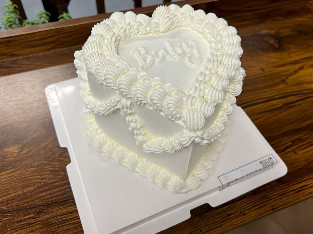 elegant custom cake