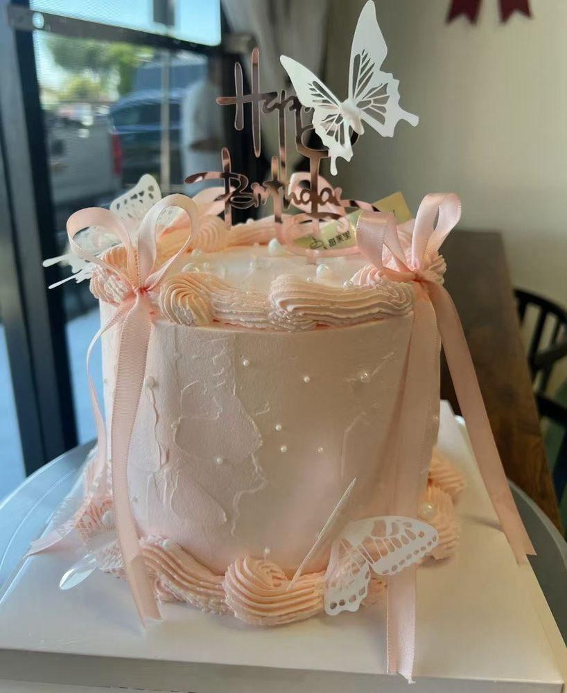 elegant custom cake