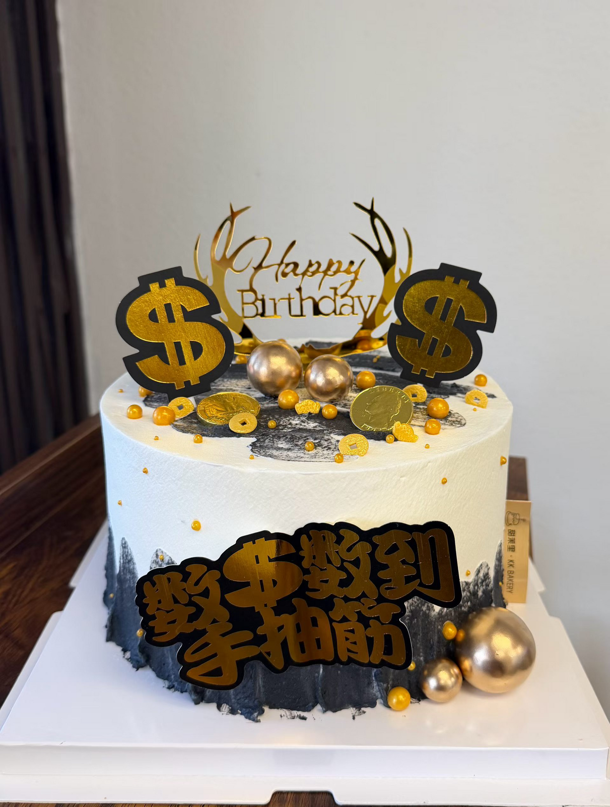 theme custom cake