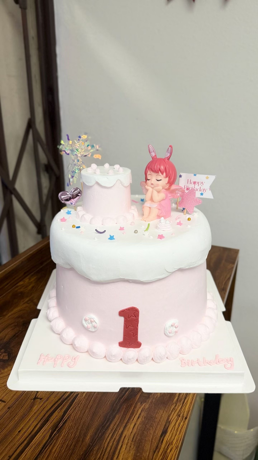 kids custom cake