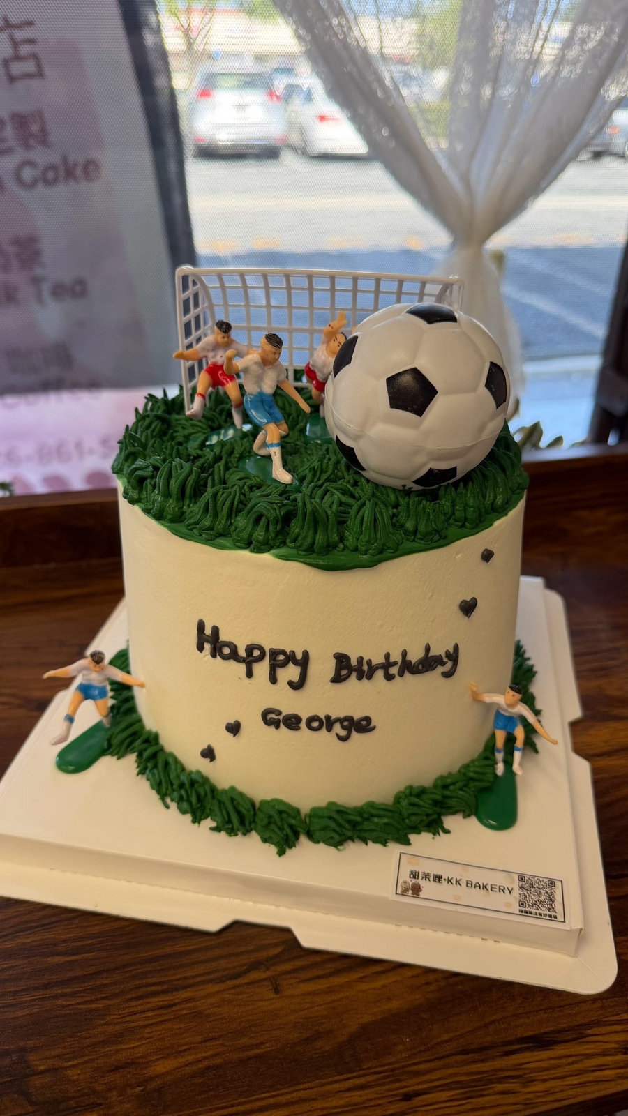 theme custom cake