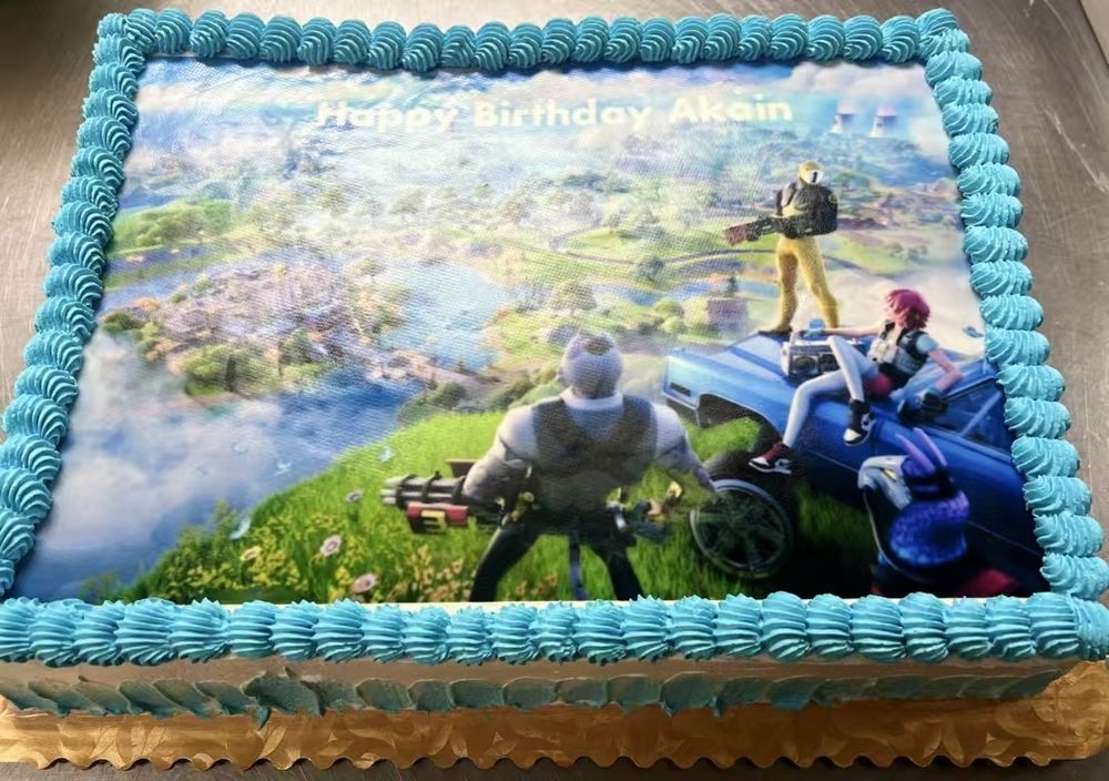 theme custom cake