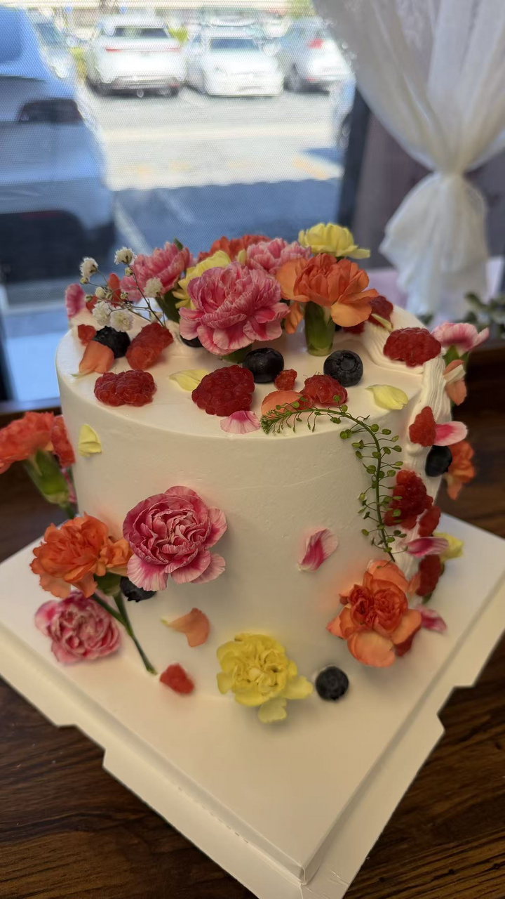 elegant custom cake